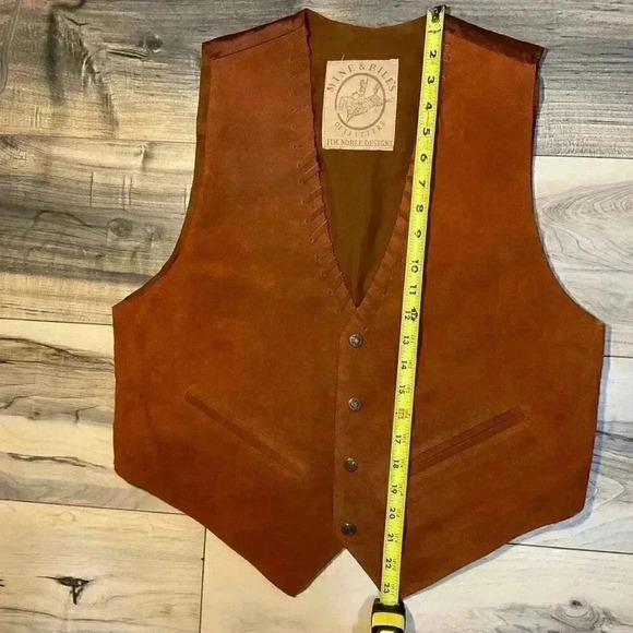 Mine & Bill’s outfitters vest used - Picture 12 of 12